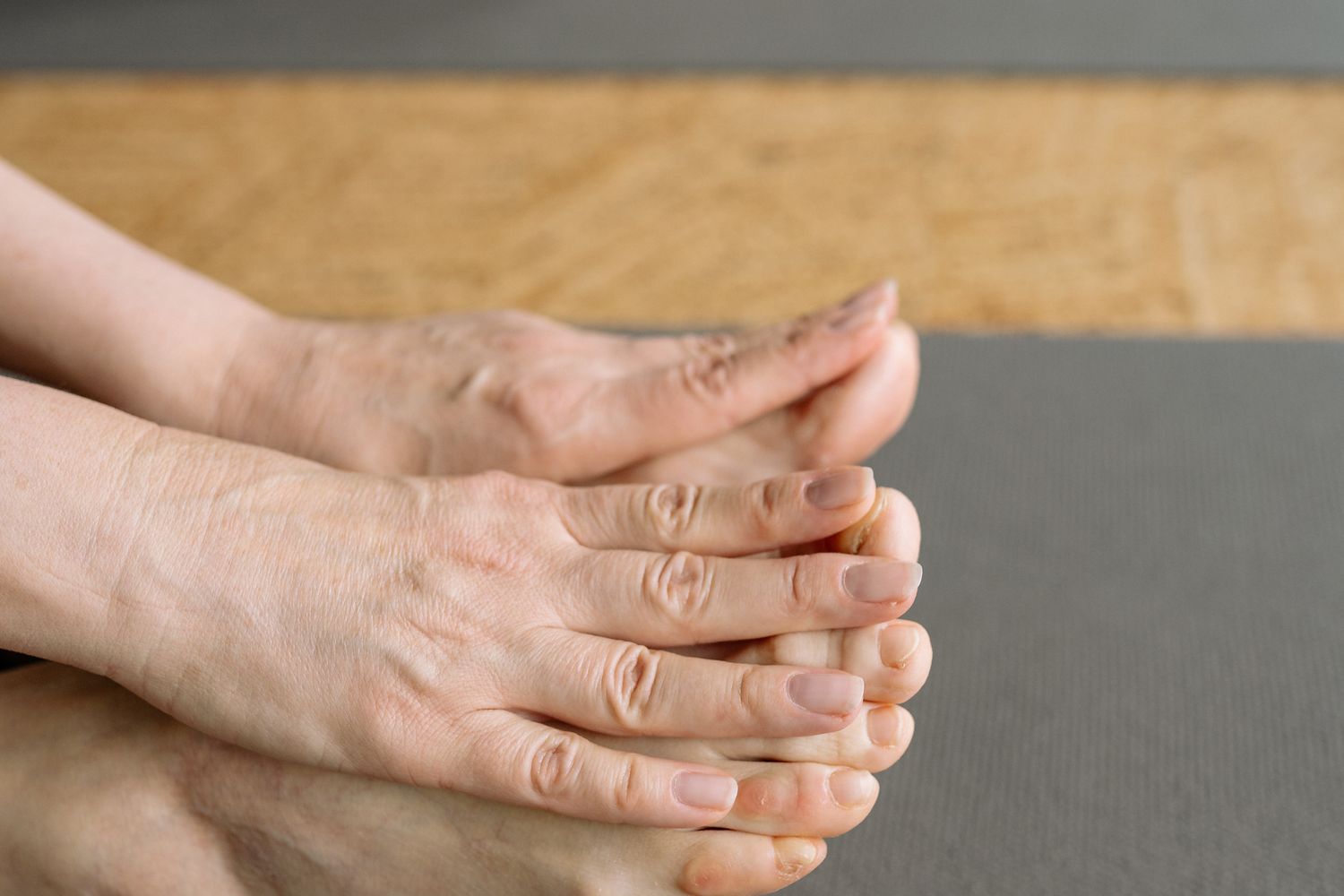 Taking Toes Touching Toes Photos, Download The BEST Free Touching Toes Stock Photos ...