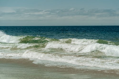 bezplatná Základová fotografie zdarma na téma horizont, mávání, moře Základová fotografie