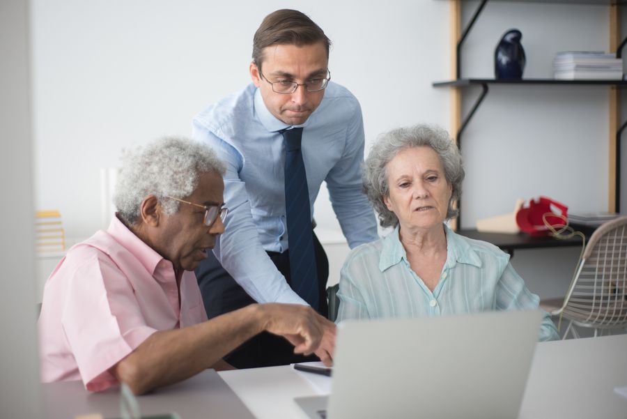 Support worker meeting with a family