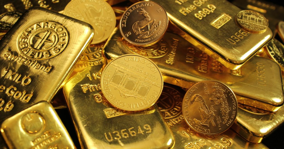Gold bars representing the commodity behind an exchange traded commodity