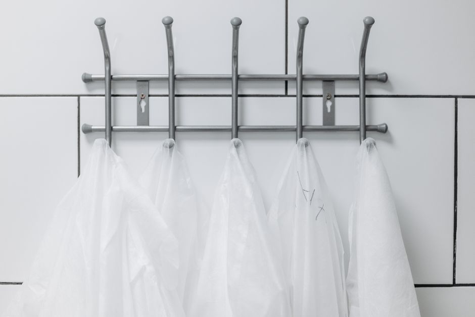 rod-mounted hook safety clips