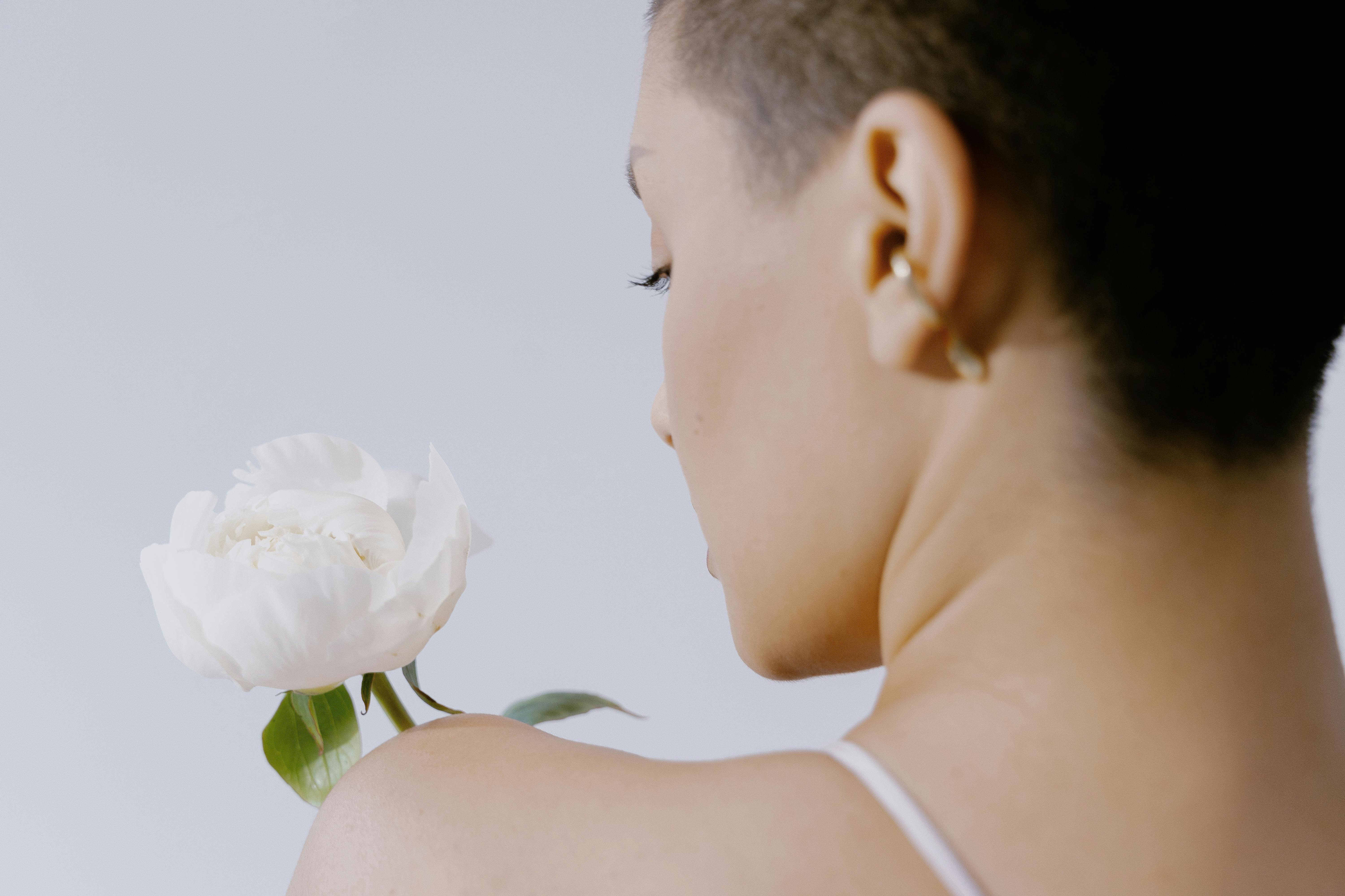 What kills collagen in skin?