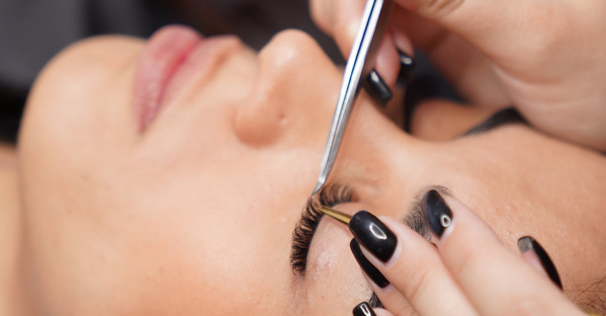 What does retention mean in lashes
