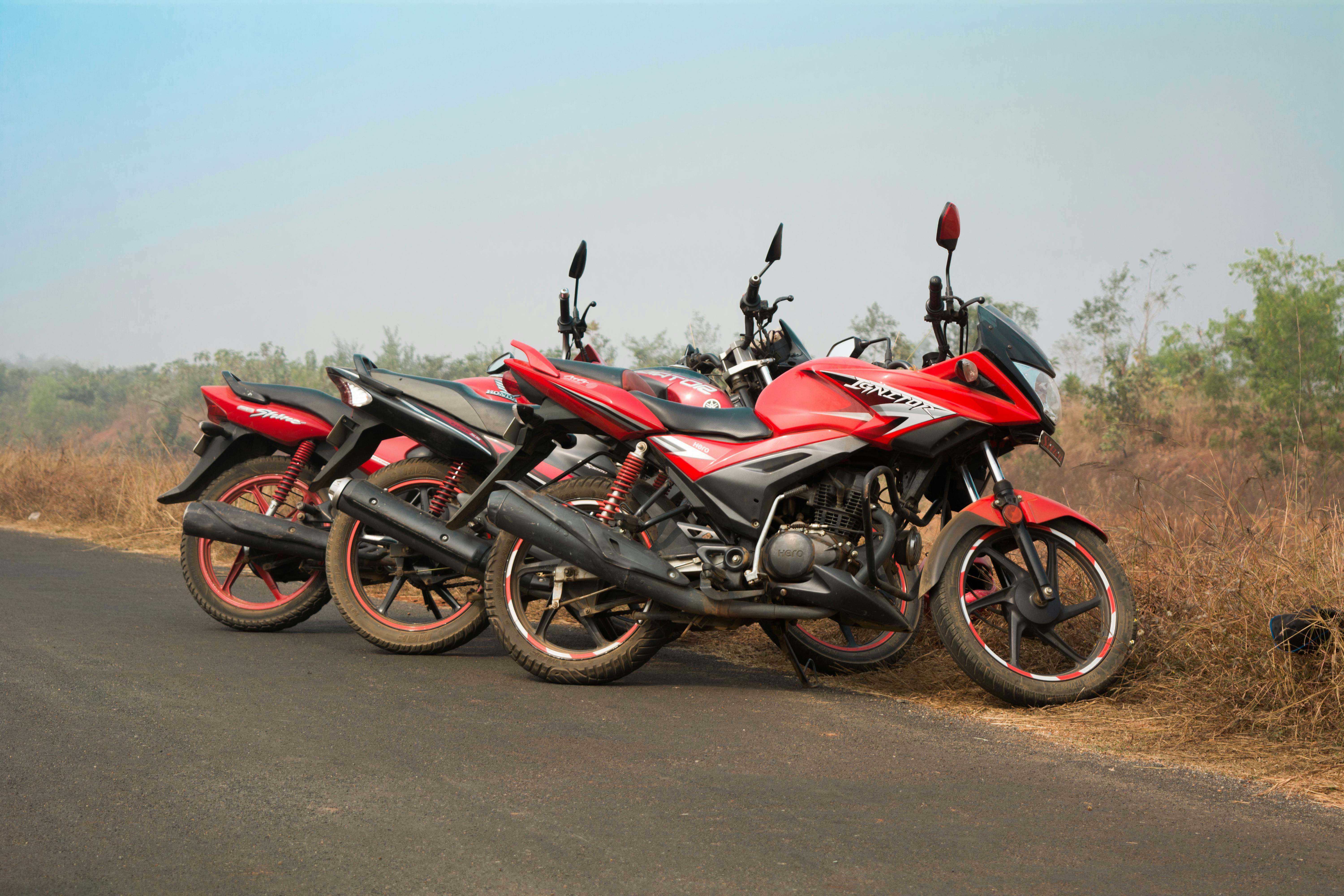 Free stock photo of bikes on road, honda stunner, ignitor