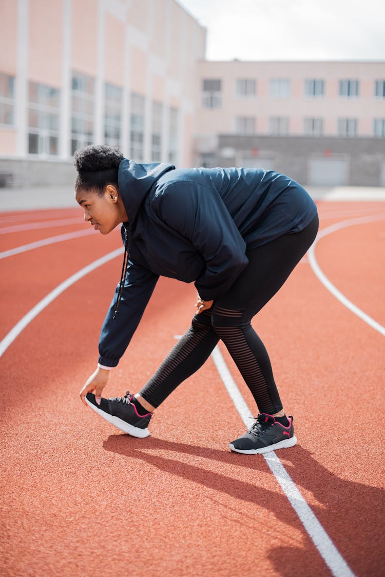 Woman Doing Forward Lunges 