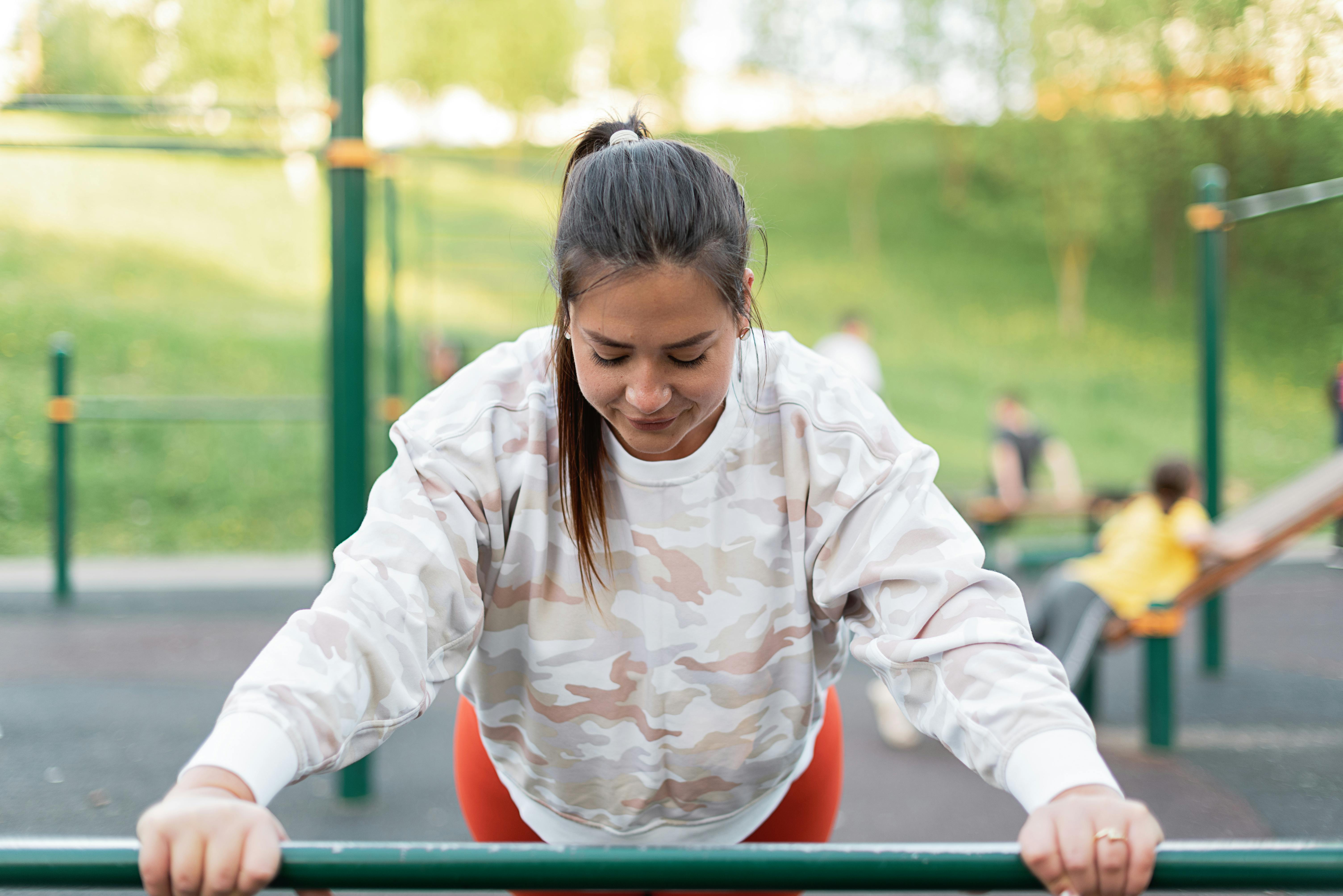 outdoor fitness, outdoor fitness park, outdoor fitness stations, outdoor fitness equipment, outdoor gym best, best outdoor fi