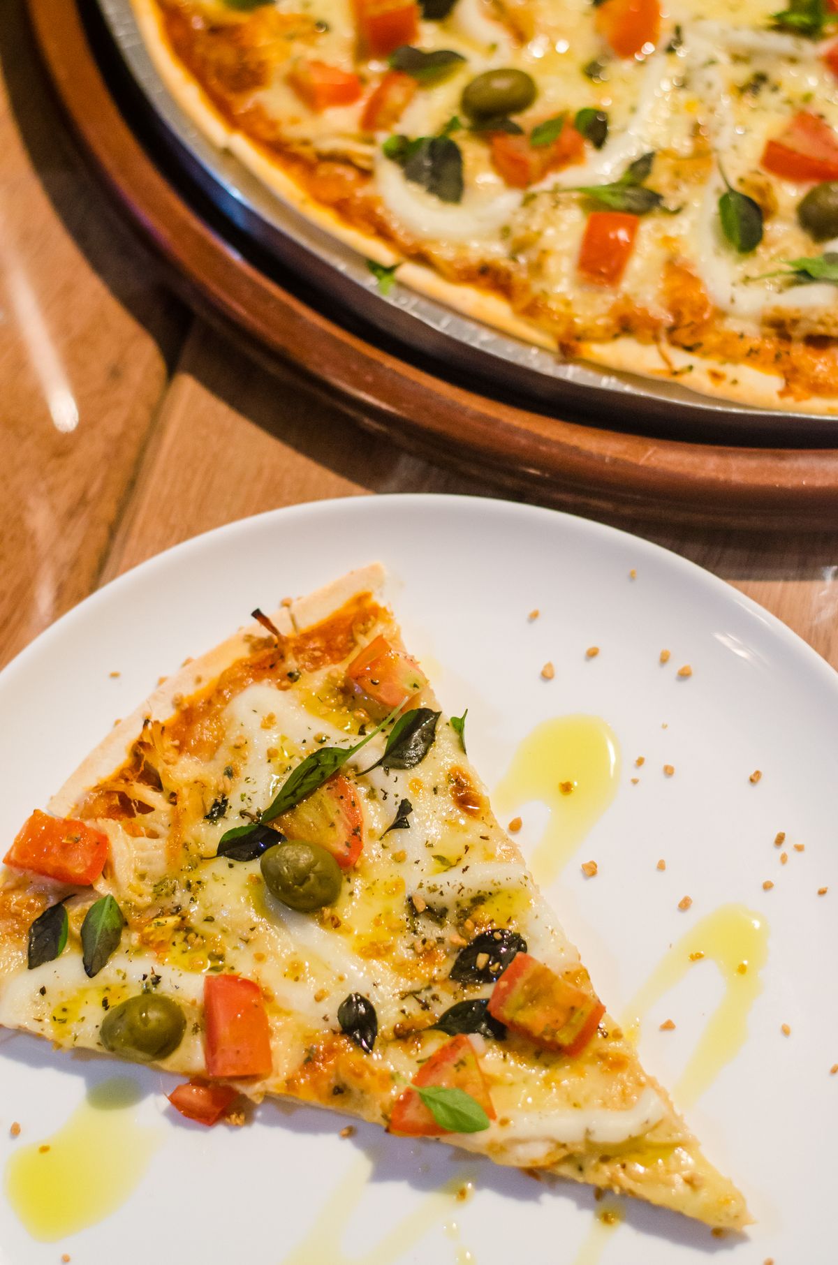 Pizza thon-olives sur croûte de chou-fleur