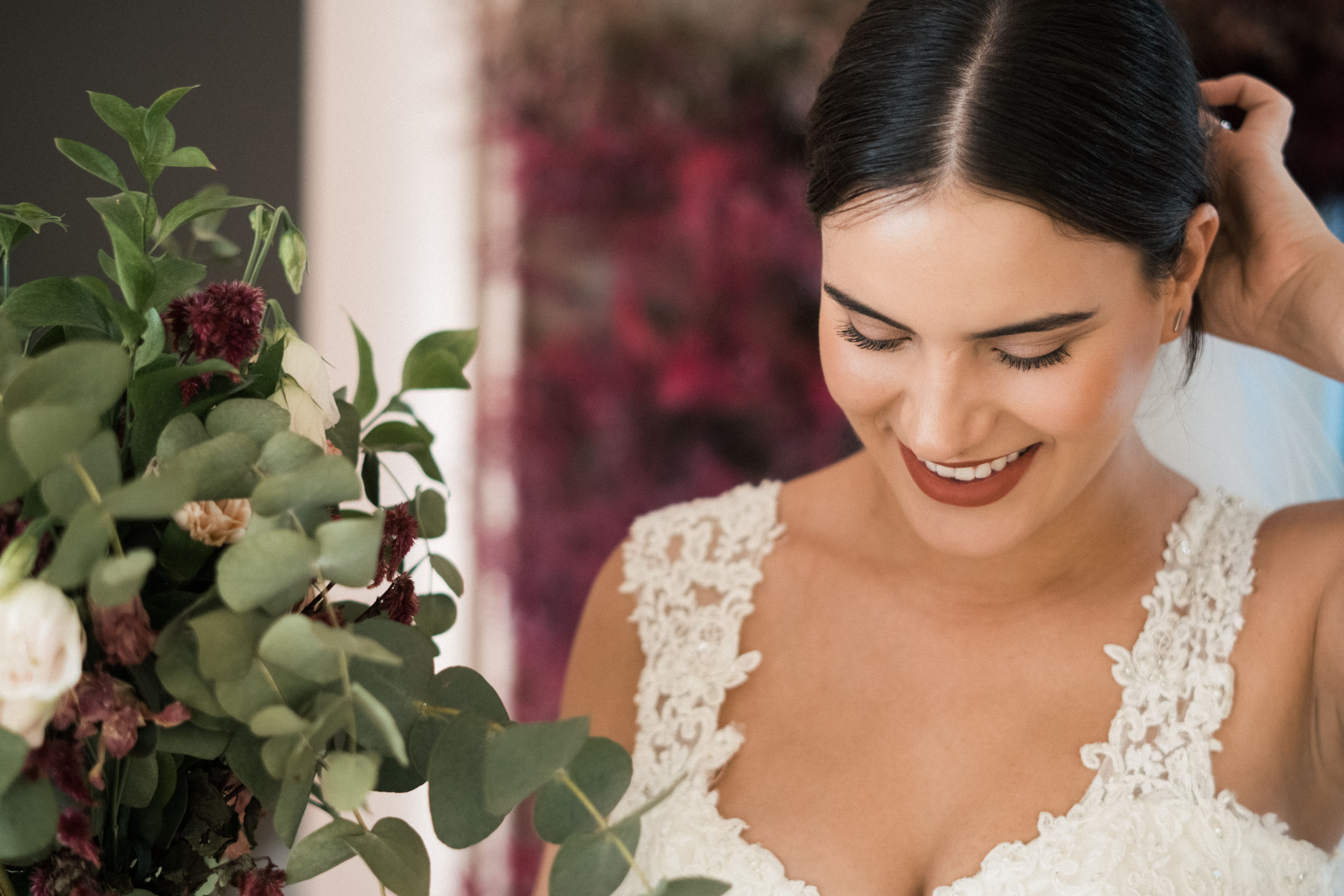 Détails — Maquillage et coiffure mariage en France