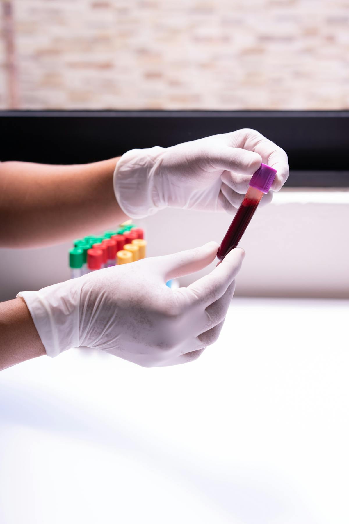 Profissional conversando com paciente