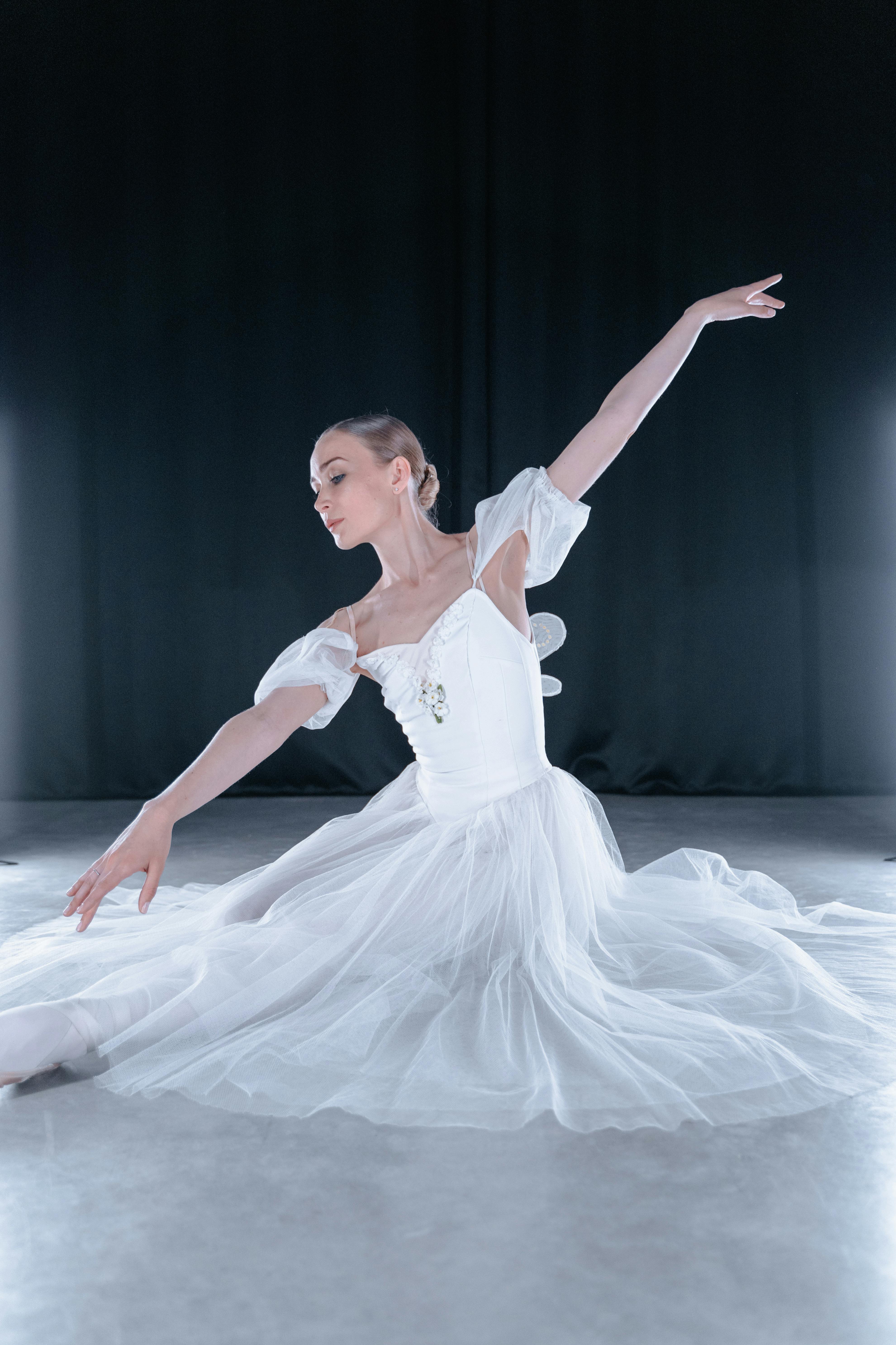 grátis Foto profissional grátis de amável, apresentação de balé, arte Foto profissional