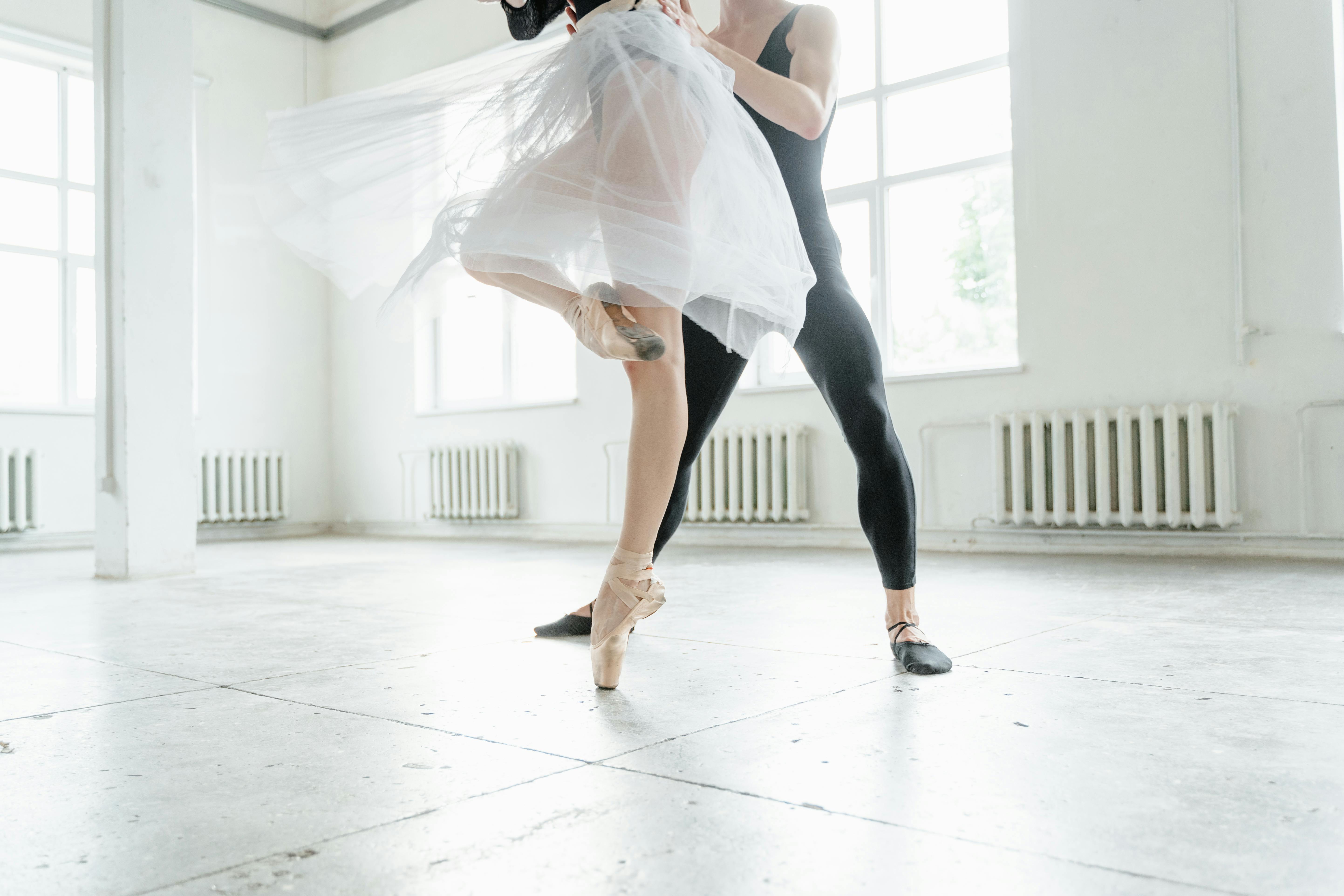 woman in white dress dancing