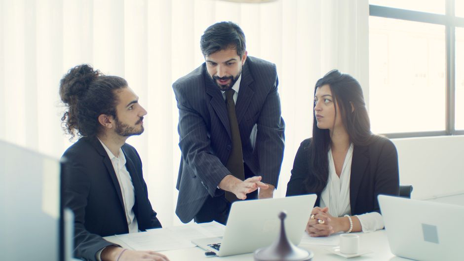 how to start a CFO consulting business