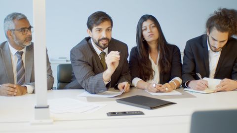 Crea y moderniza tu empresa con ayudas a fondo perdido