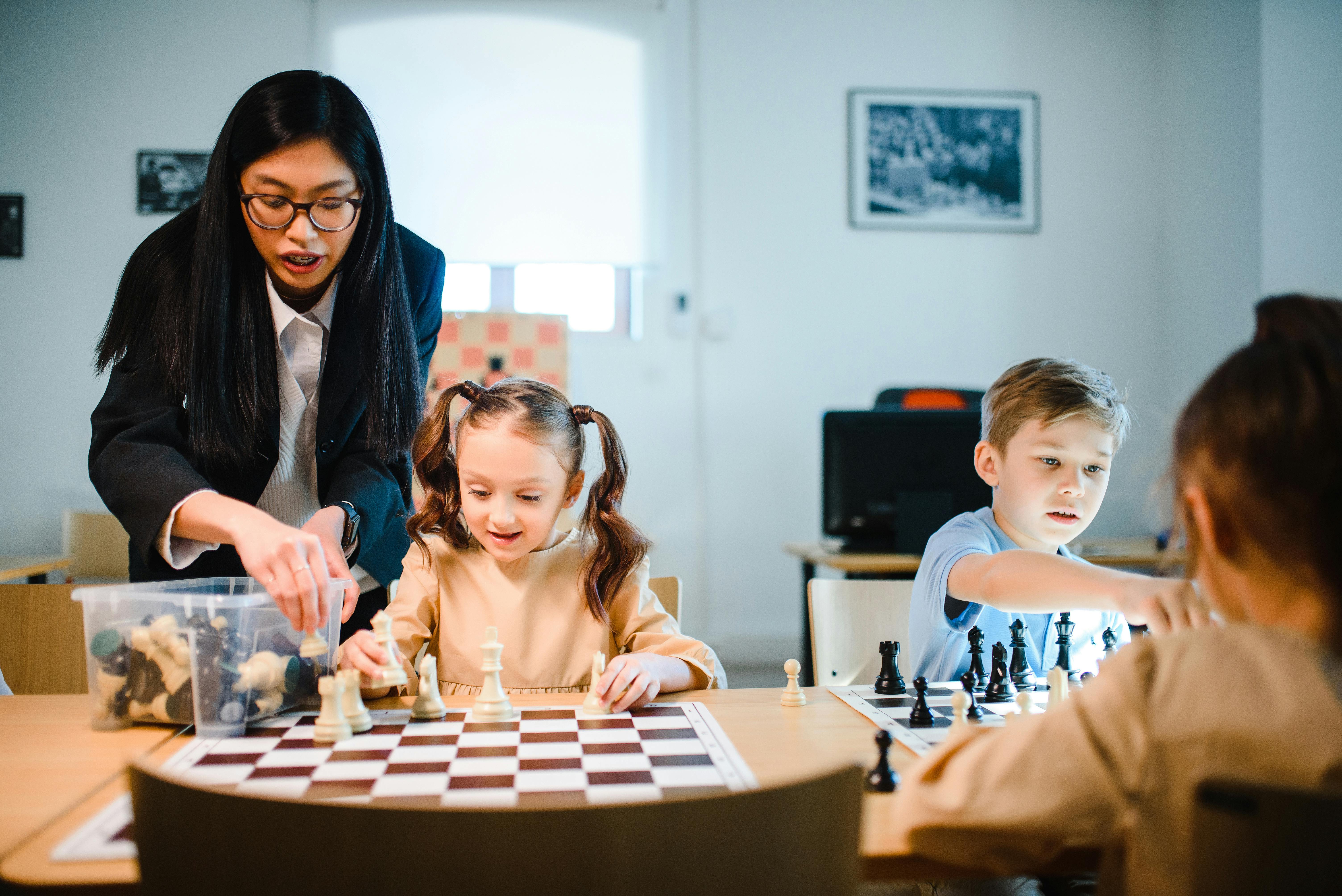 kids on chess lesson