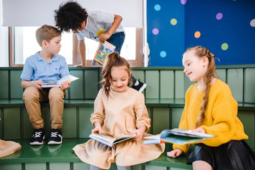 Children Reading Books 