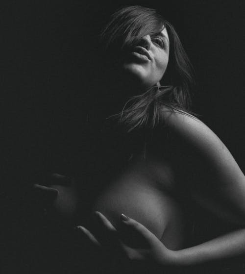 Free Grayscale Photo of Topless Woman Stock Photo