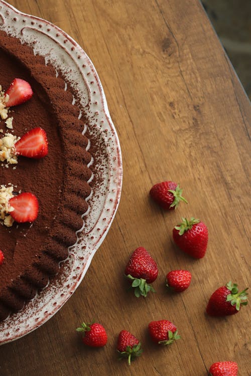 Foto profissional grátis de agradável, bolo de chocolate, delicioso
