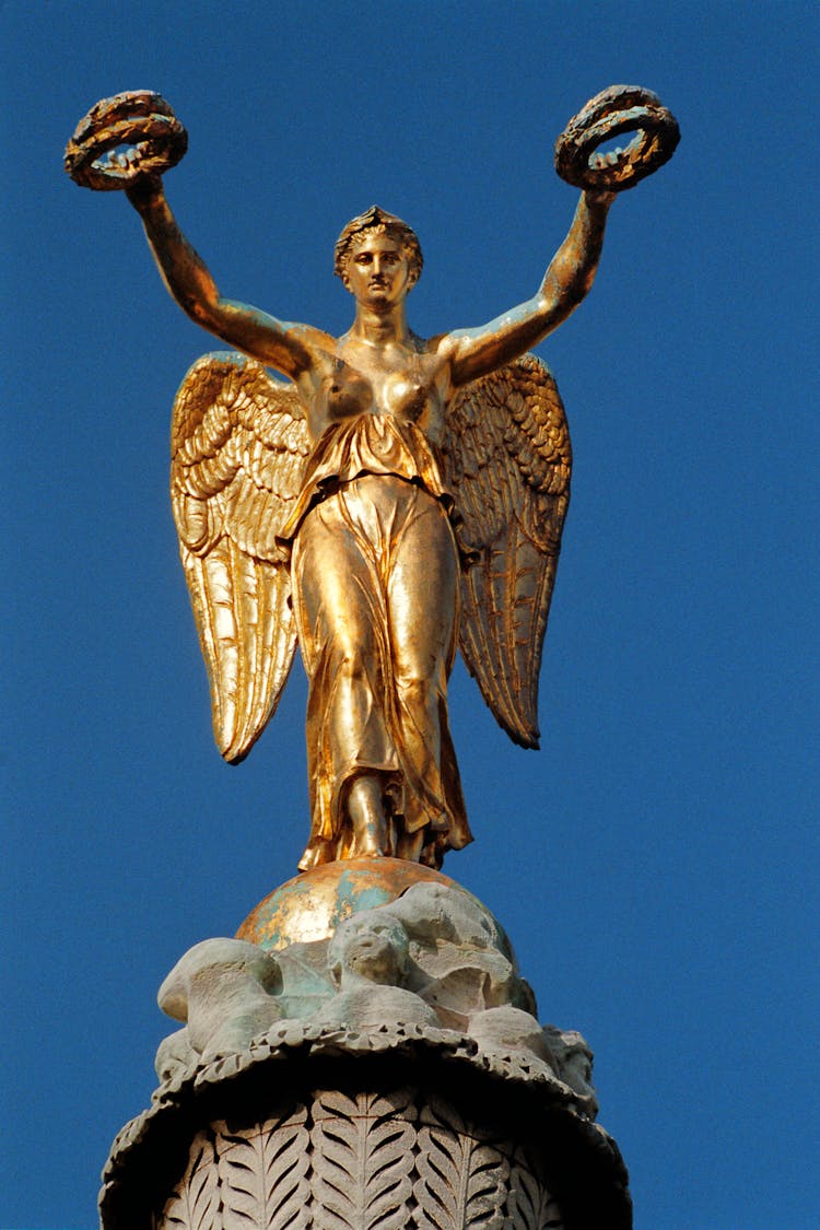 Sculpture On The Fontaine Du Palmier, Paris, France 