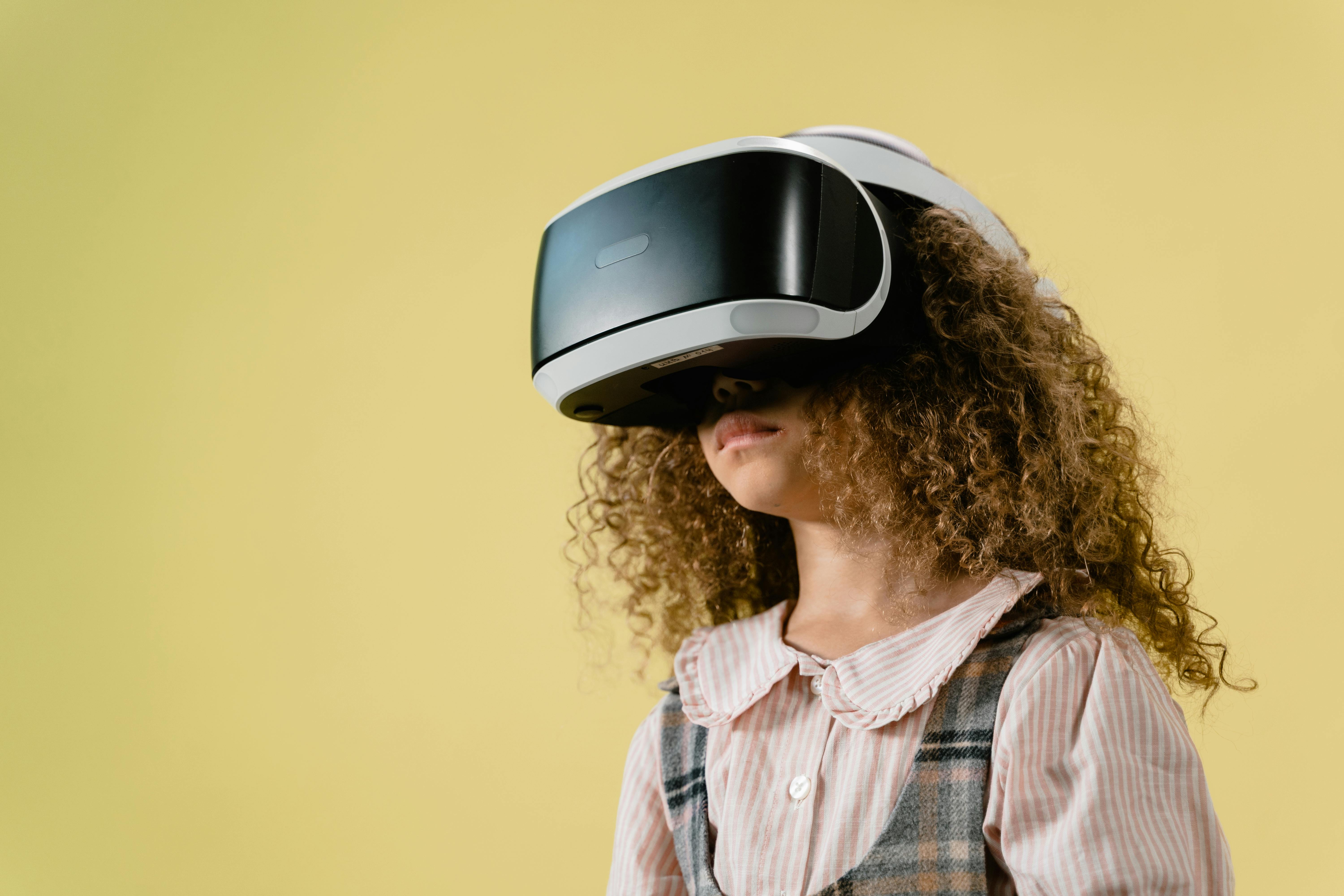 curly girl wearing vr googles