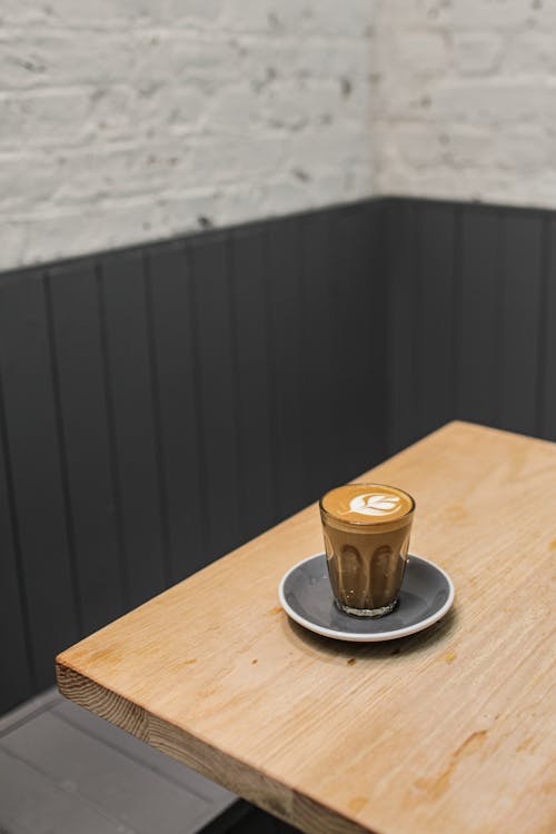 Free Δωρεάν στοκ φωτογραφιών με cafe, κατακόρυφη λήψη, καφέ τέχνης Stock Photo