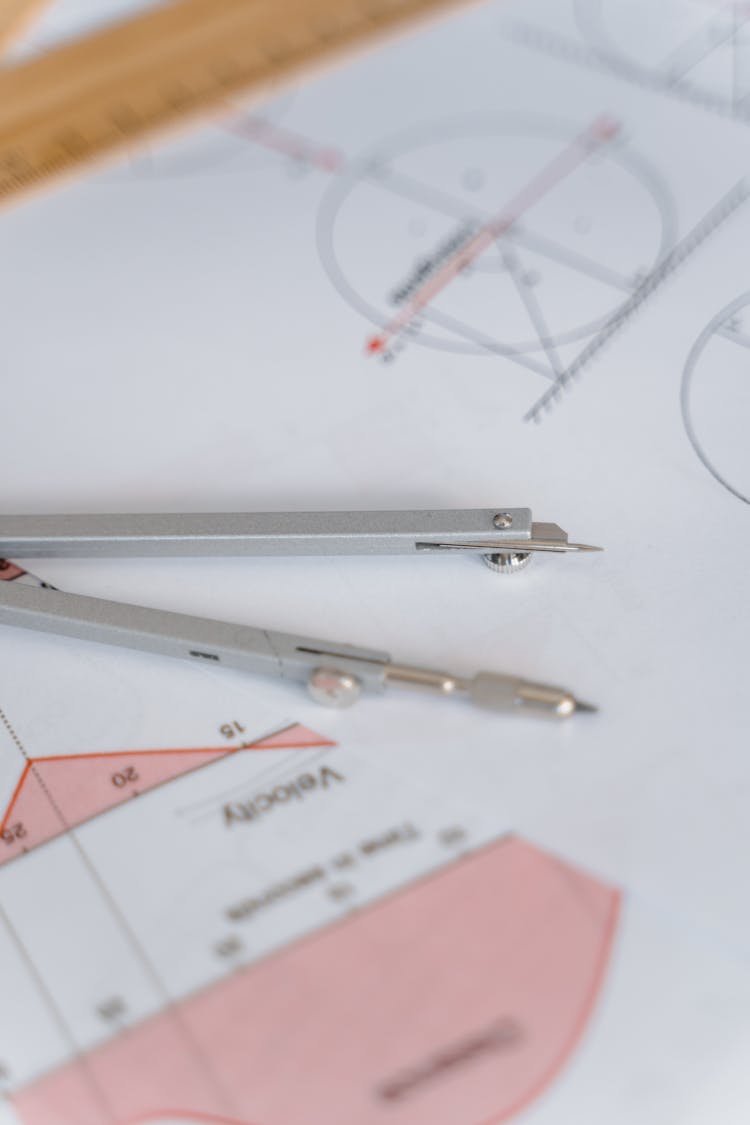 Mathematical Notes On Geometry With Compass 