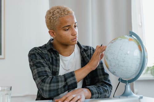 Fotobanka s bezplatnými fotkami na tému Afroameričan, blond vlasy, černoch