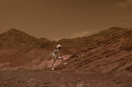 Free Základová fotografie zdarma na téma astronaut, chůze, Mars Stock Photo