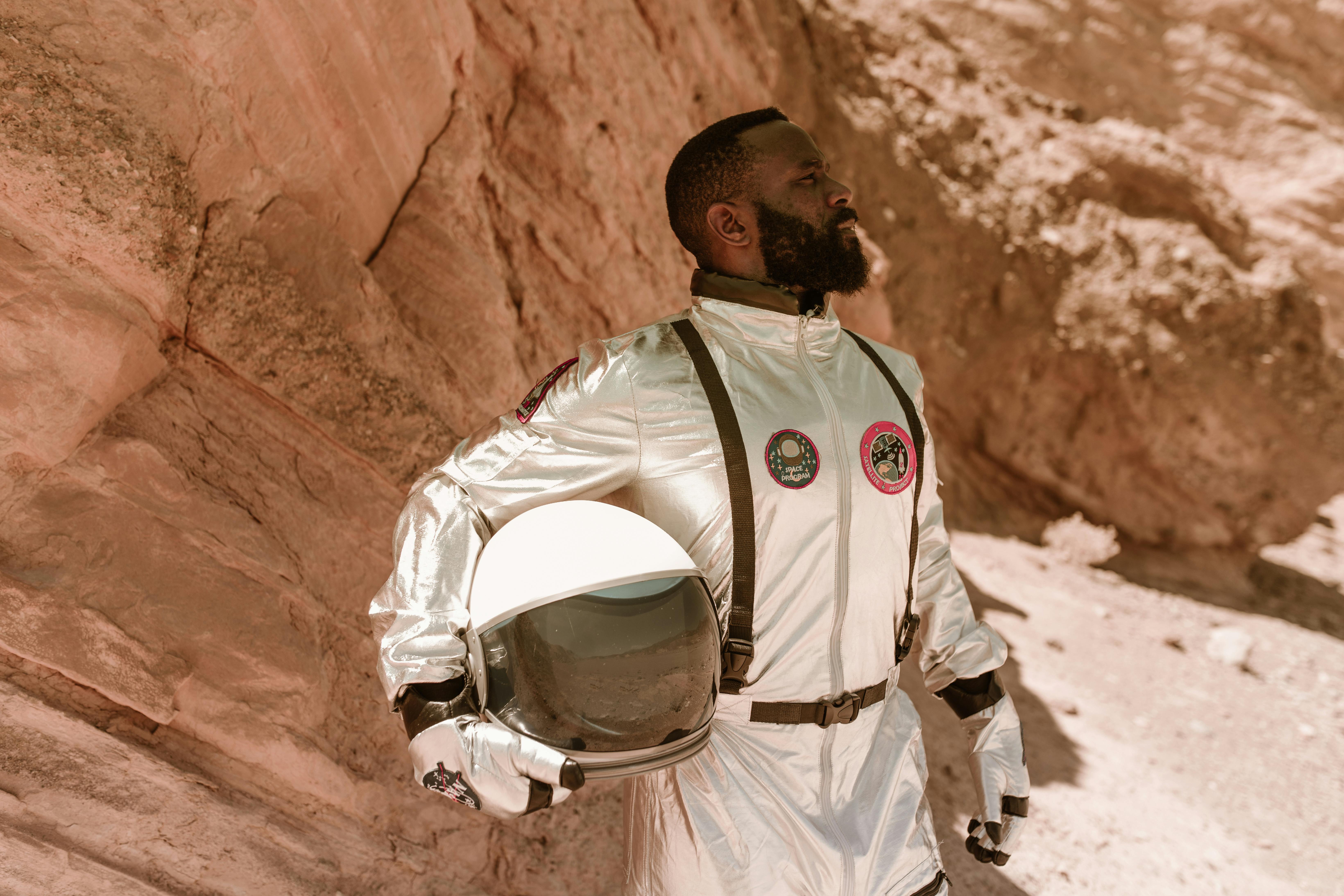 桃市圖大竹分館115年度系列活動：智慧生活與科學魔法的精彩探索