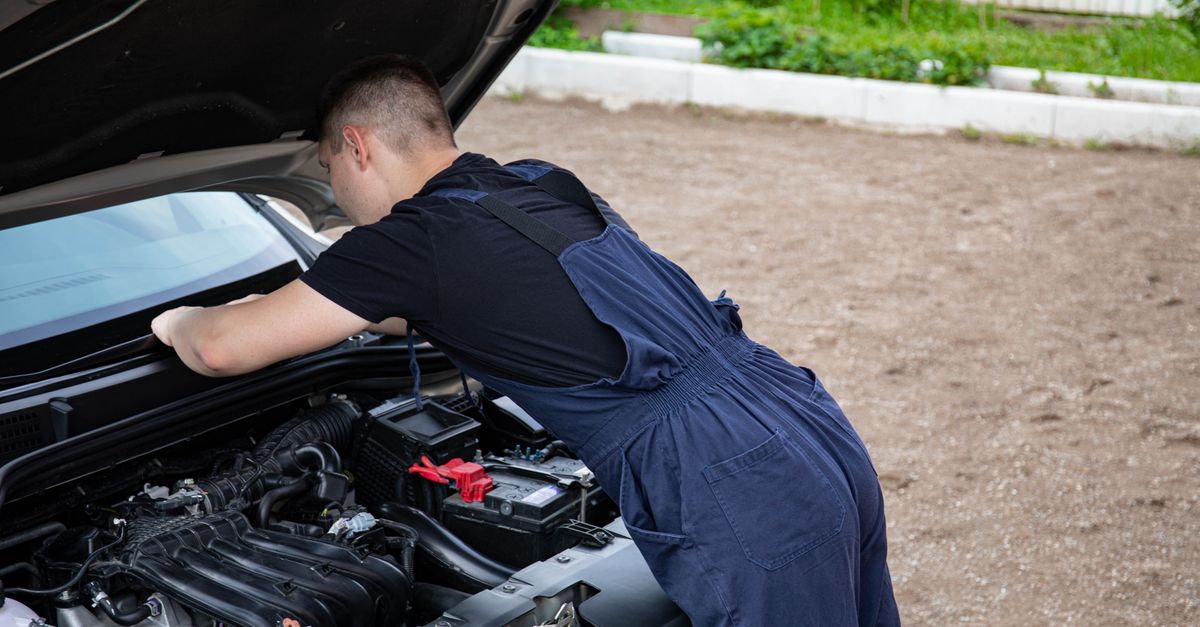 Charger Batterie Voiture : Guide Complet 2026