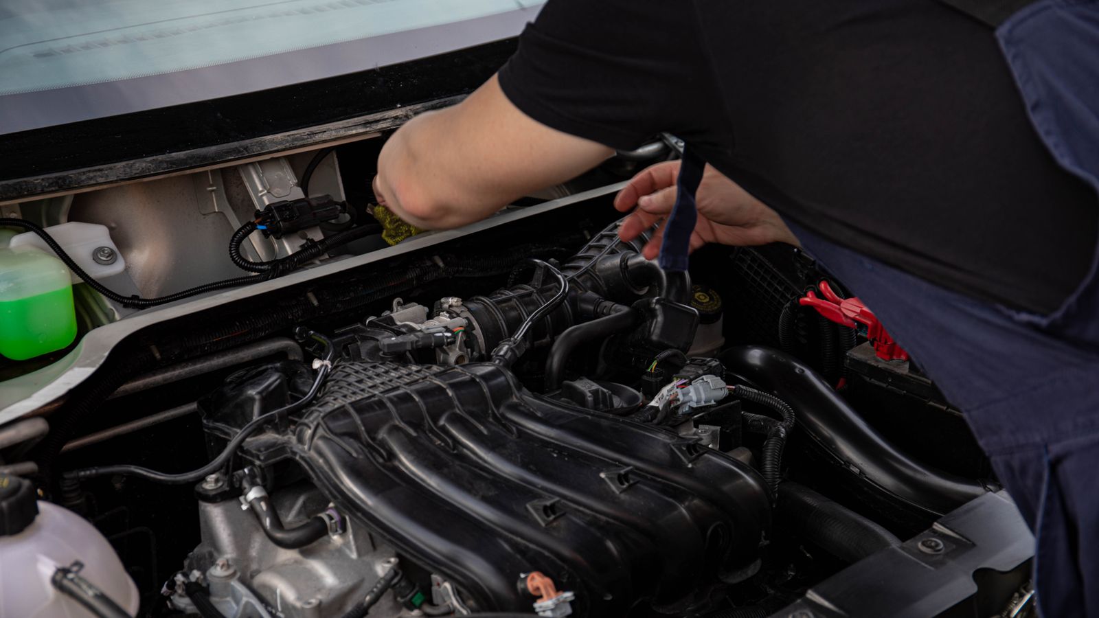 Electrical System Repair in Dubai at ABBA Auto Center