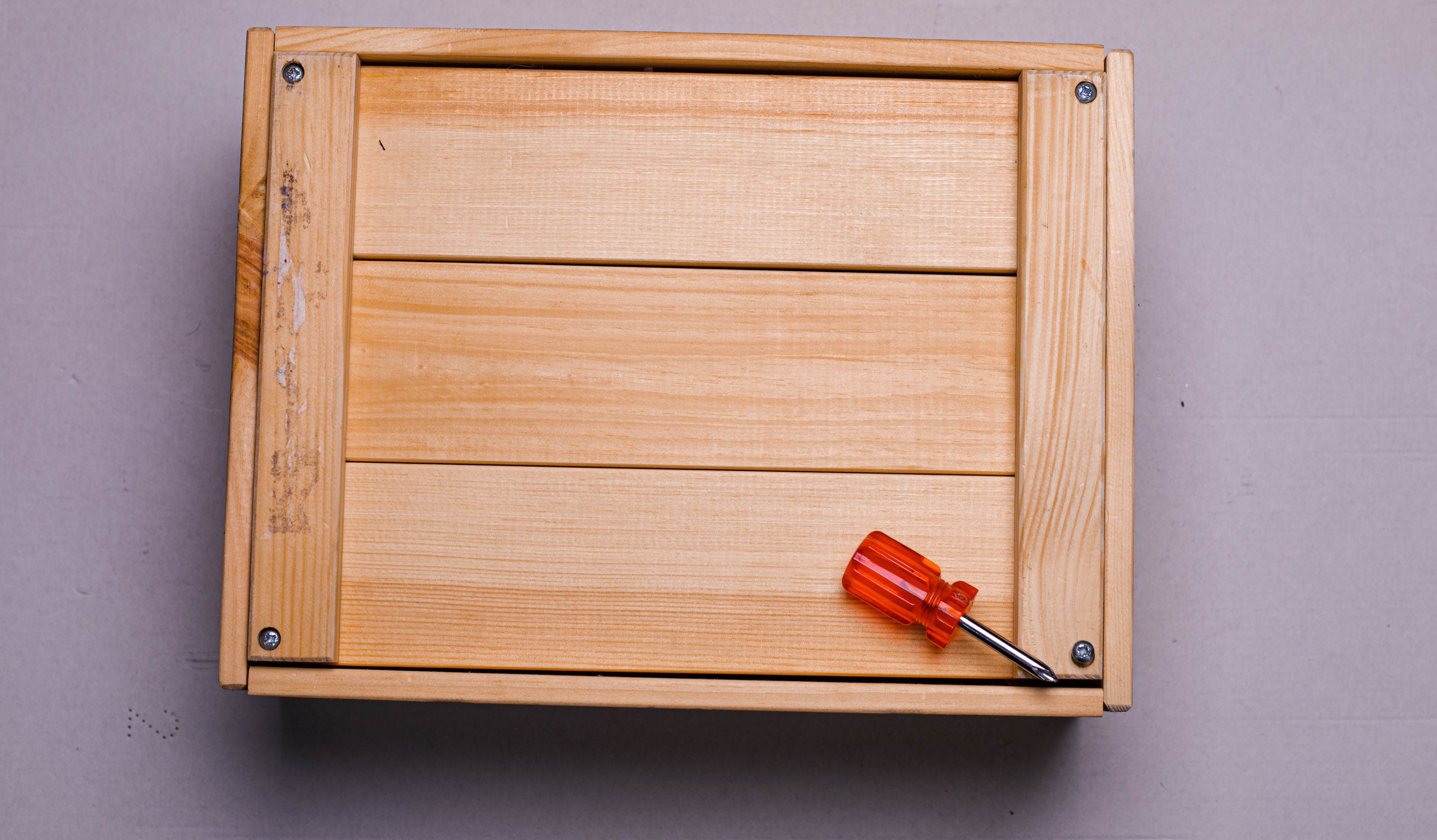 Make & Take: Box Joint Box On The Router Table!