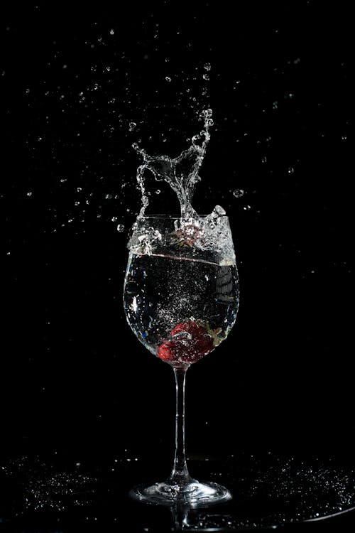 Free Wine Glass with Liquid Stock Photo