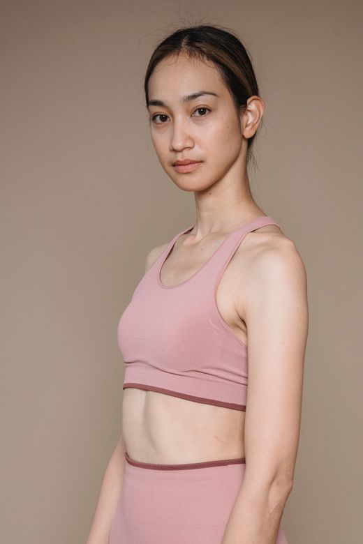 Sunwake cropped tank on model — photo by Sasha Kim on Pexels