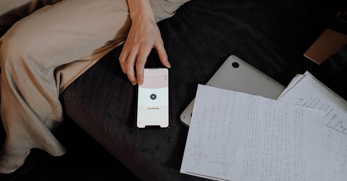 How to Enhance Your Mobile Lifestyle with Smart Home Integration