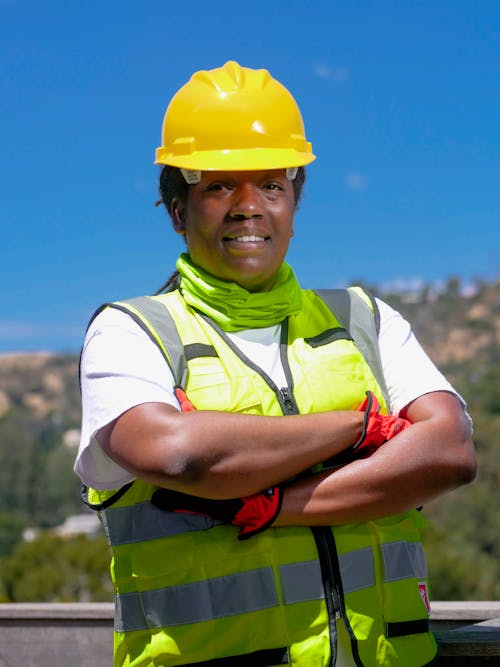 Free Female Engineer in Reflective Vest Stock Photo