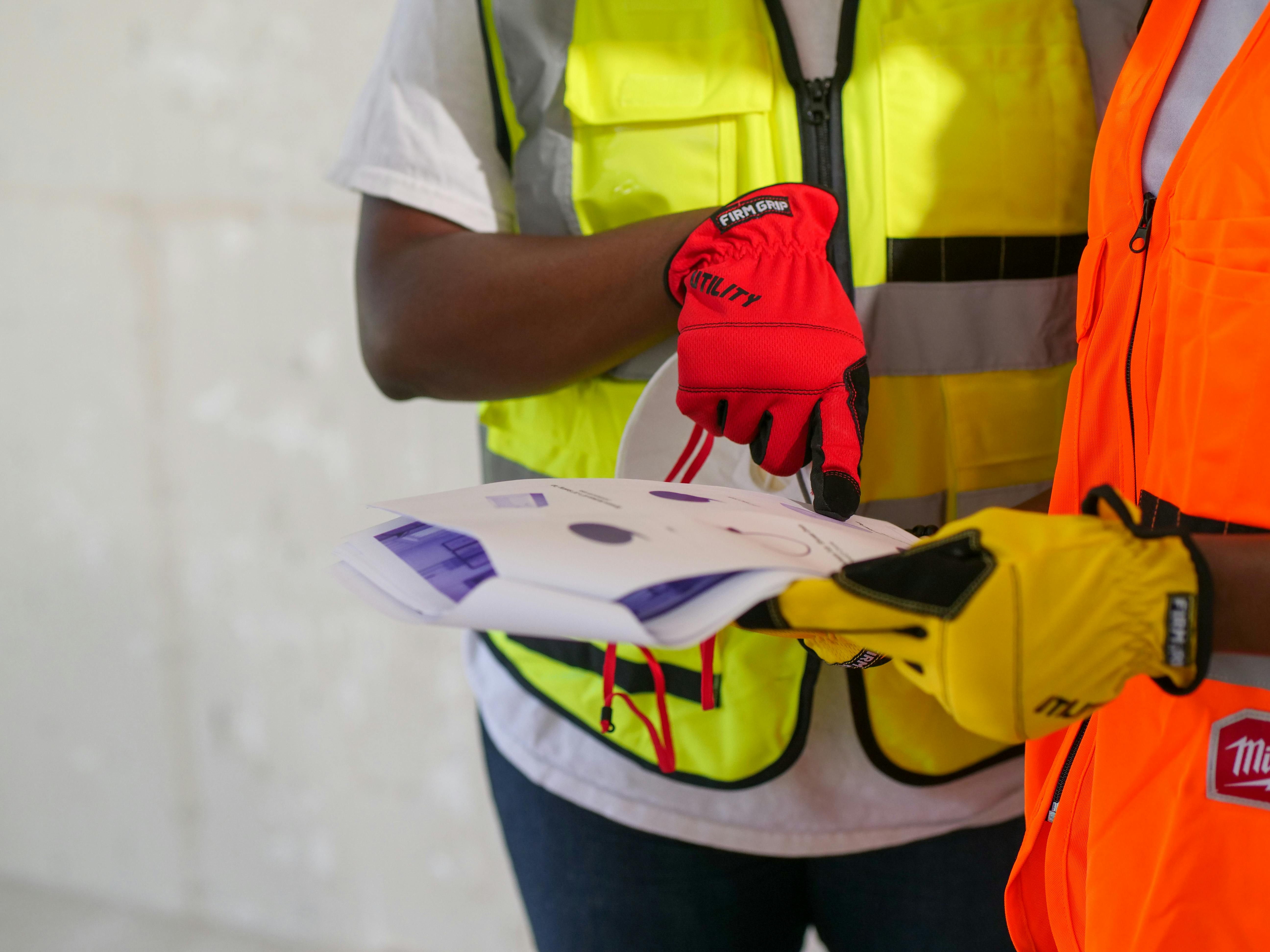 HSB Introduces AI Liability Insurance for Small Businesses — Photo by Kindel Media on Pexels