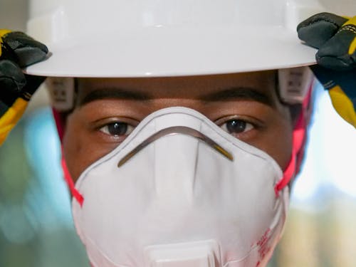 Free Person Wearing N95 Mask  Stock Photo