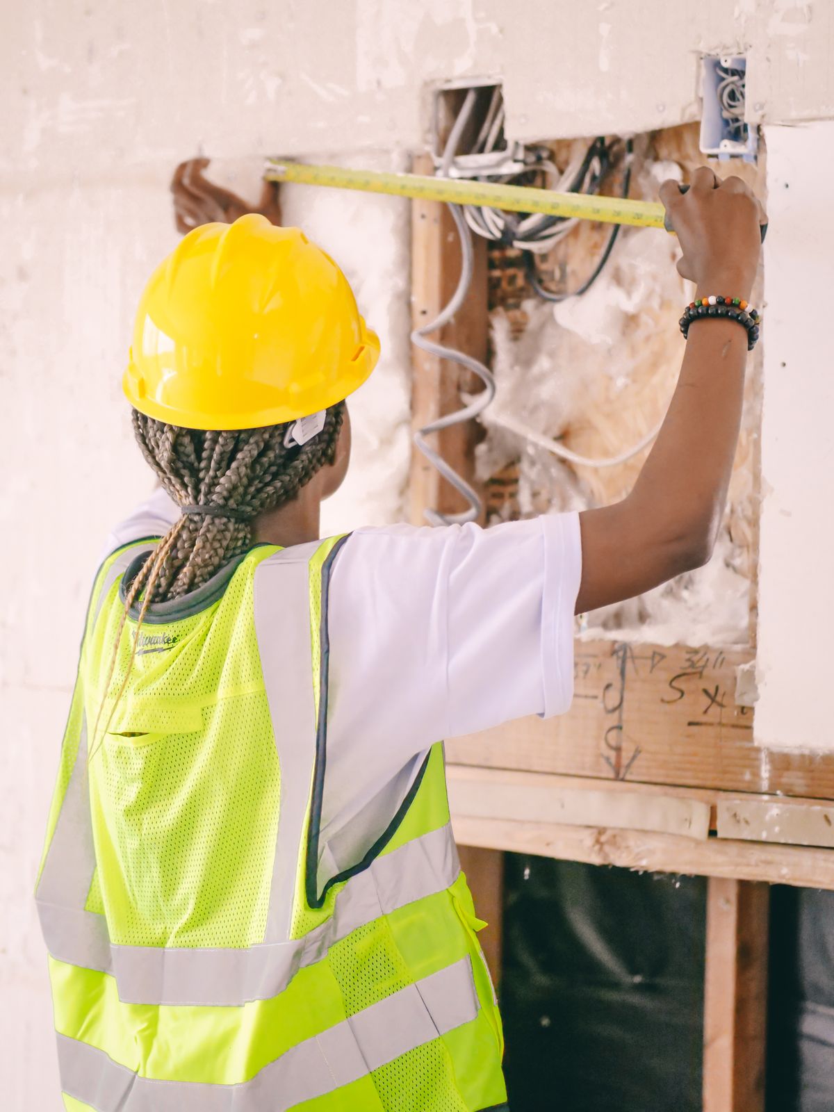 Installing energy-efficiency measures to PAS 2030 requirements