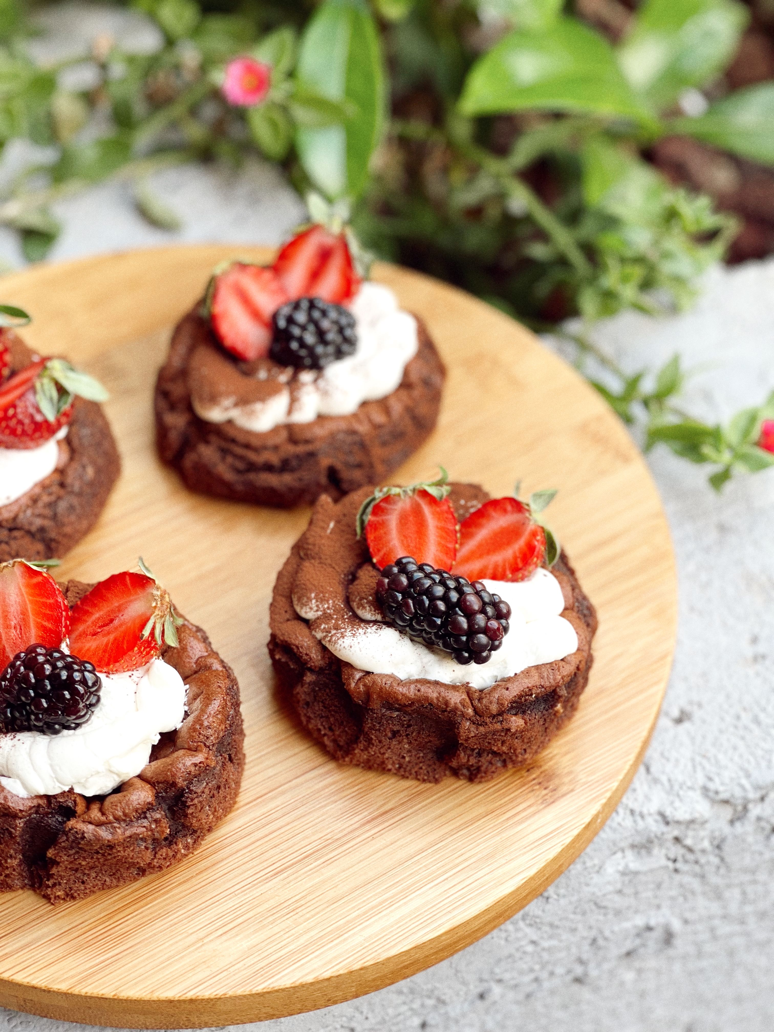 Appetizing Homemade Cookies with Fruits and Cream · Free Stock Photo