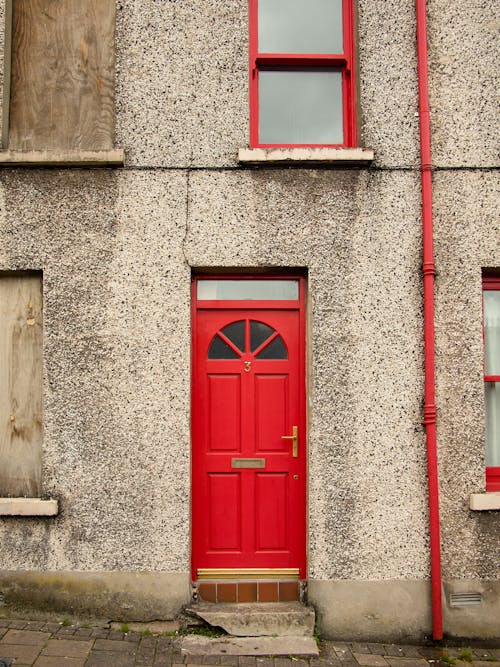 Darmowe zdjęcie z galerii z budynek, czerwony, drzwi