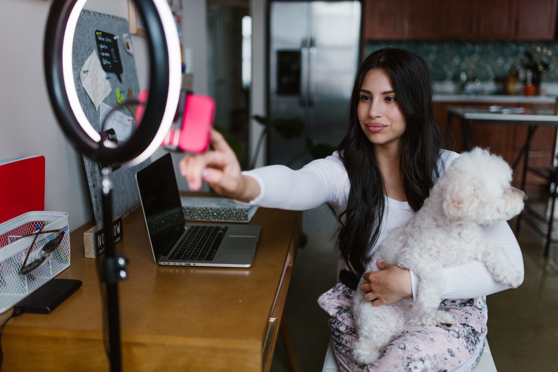Stop using your selfie camera — this affordable accessory has been the solution to my years-long vlogging headache