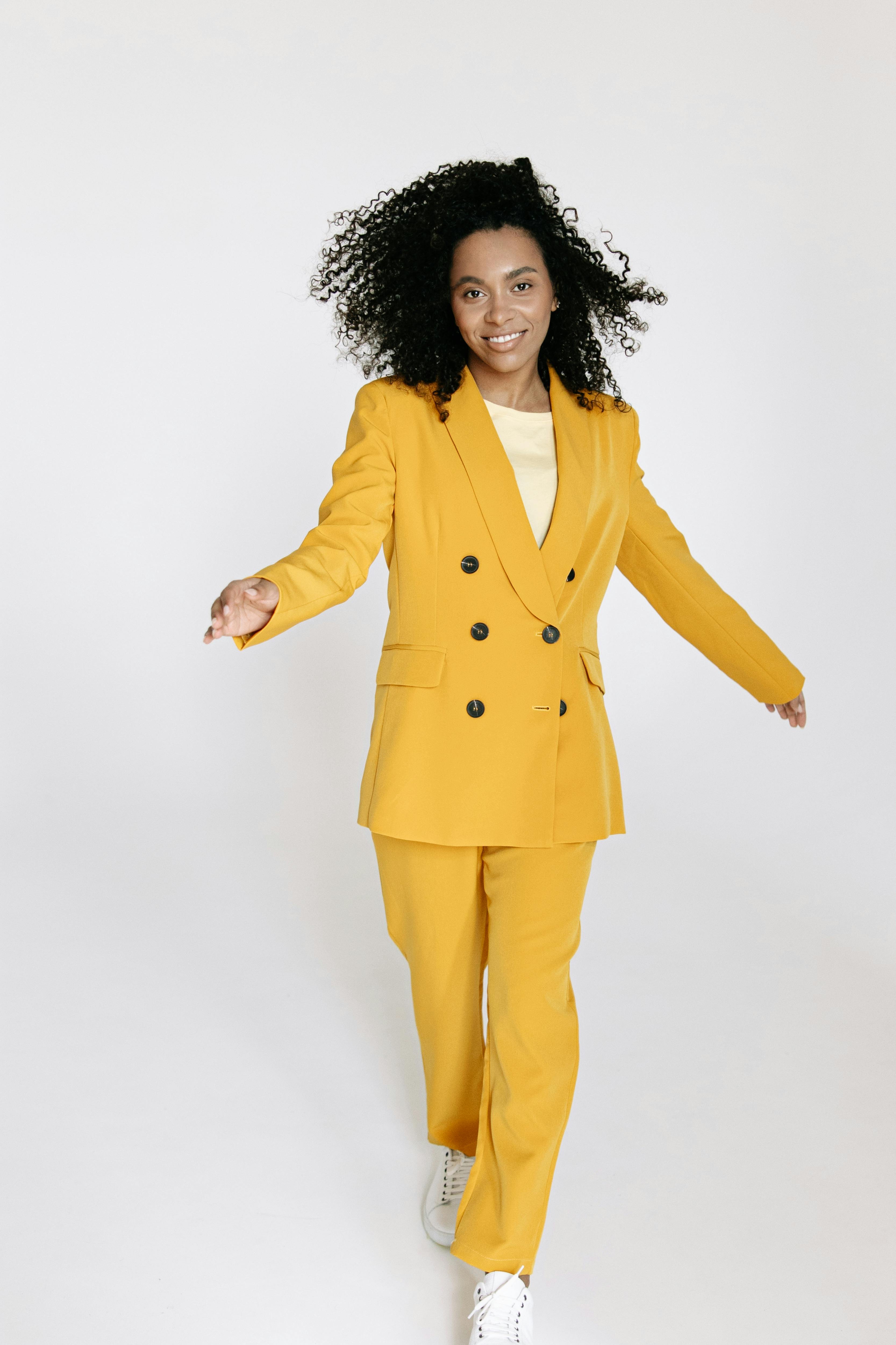 Beautiful Pretty Girl Wear Yellow Suit Jacket and Pants Ski Stock Image -  Image of businesswoman, ladylike: 108641509