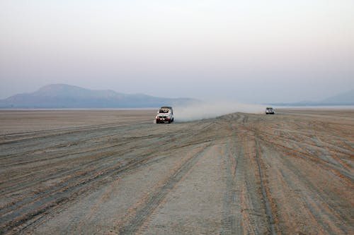 Foto profissional grátis de 4x4, corrida, corrida de motos