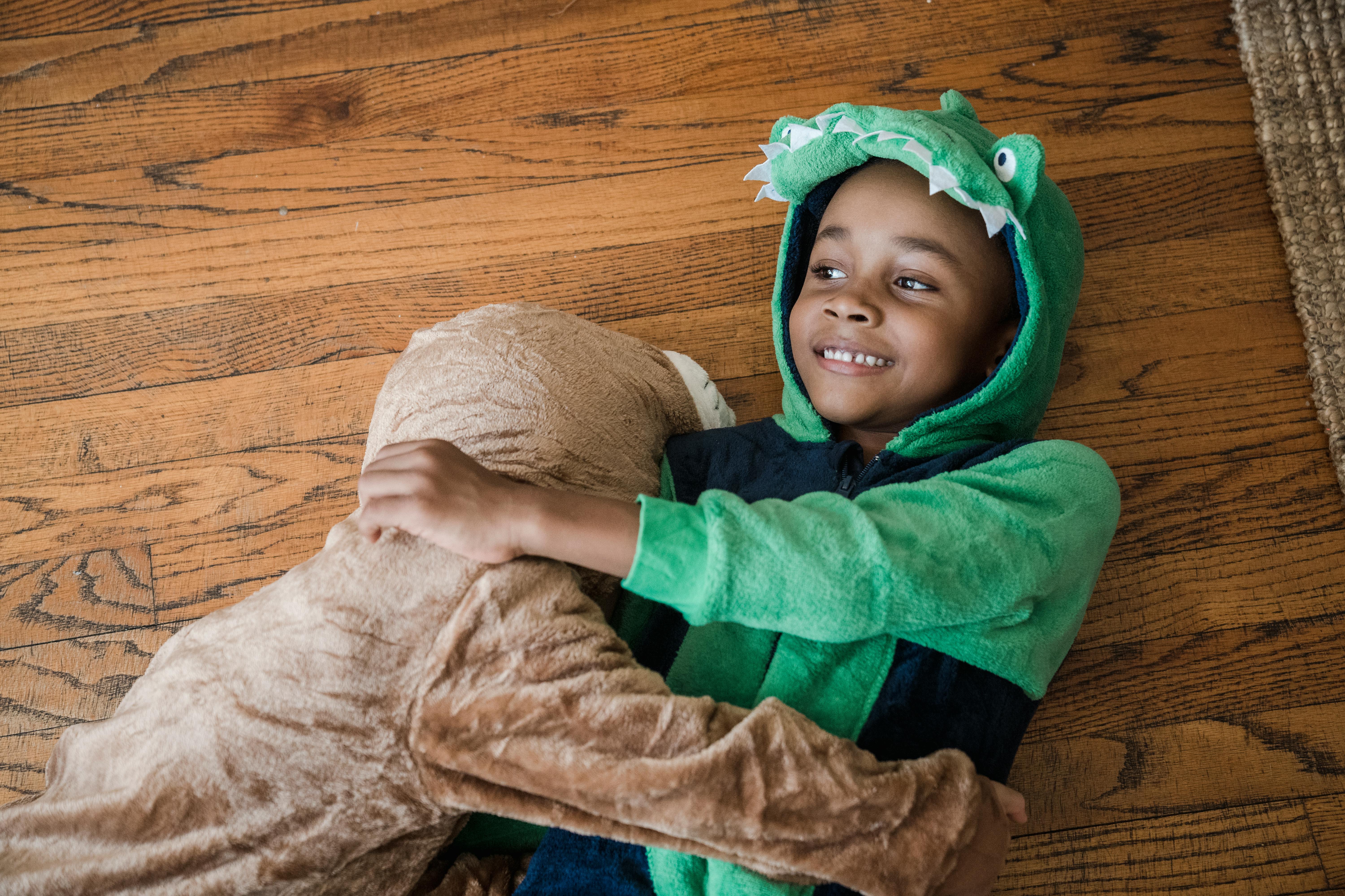 The Dinosaur Parenting Secret That Could Change Everything We Know About the Mesozoic — Photo by Liliana Drew on Pexels