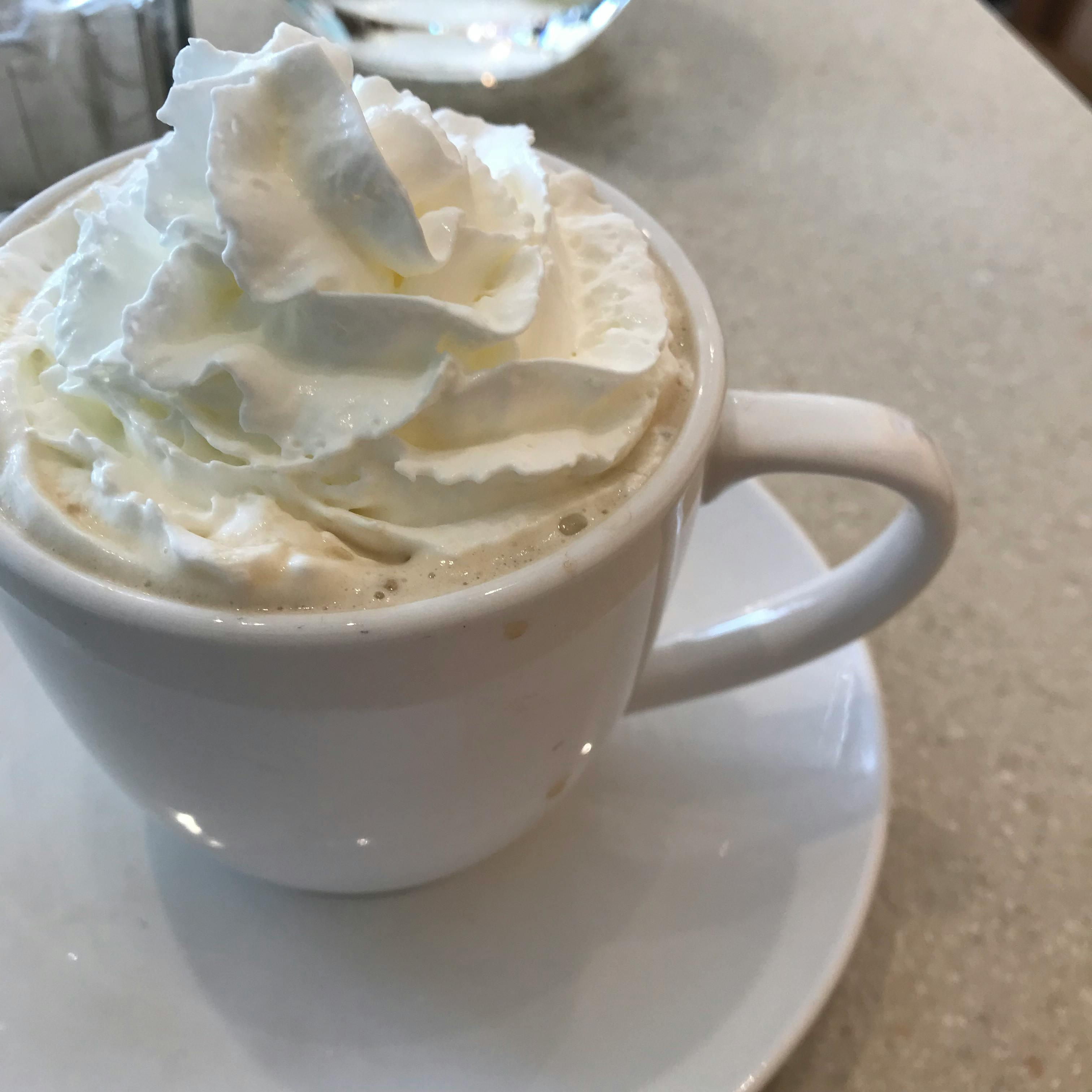 Free stock photo of coffee with whip, hazelnut coffee, whipped cream