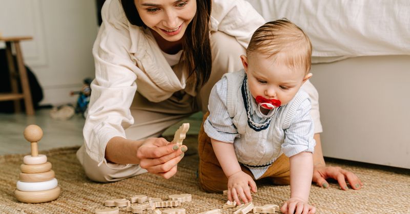 Développement psychomoteur du bébé : les étapes clés de 0 à 3 ans