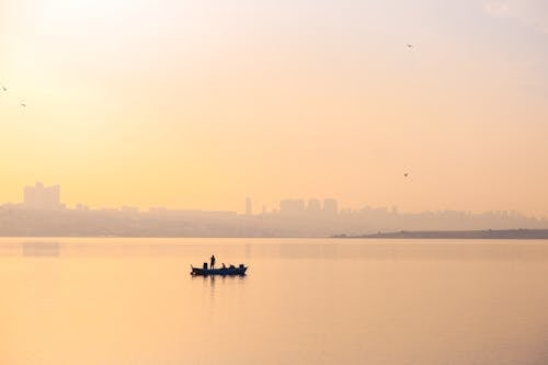 Bezpłatne Darmowe zdjęcie z galerii z horyzont, łódź, ludzie Zdjęcie z galerii