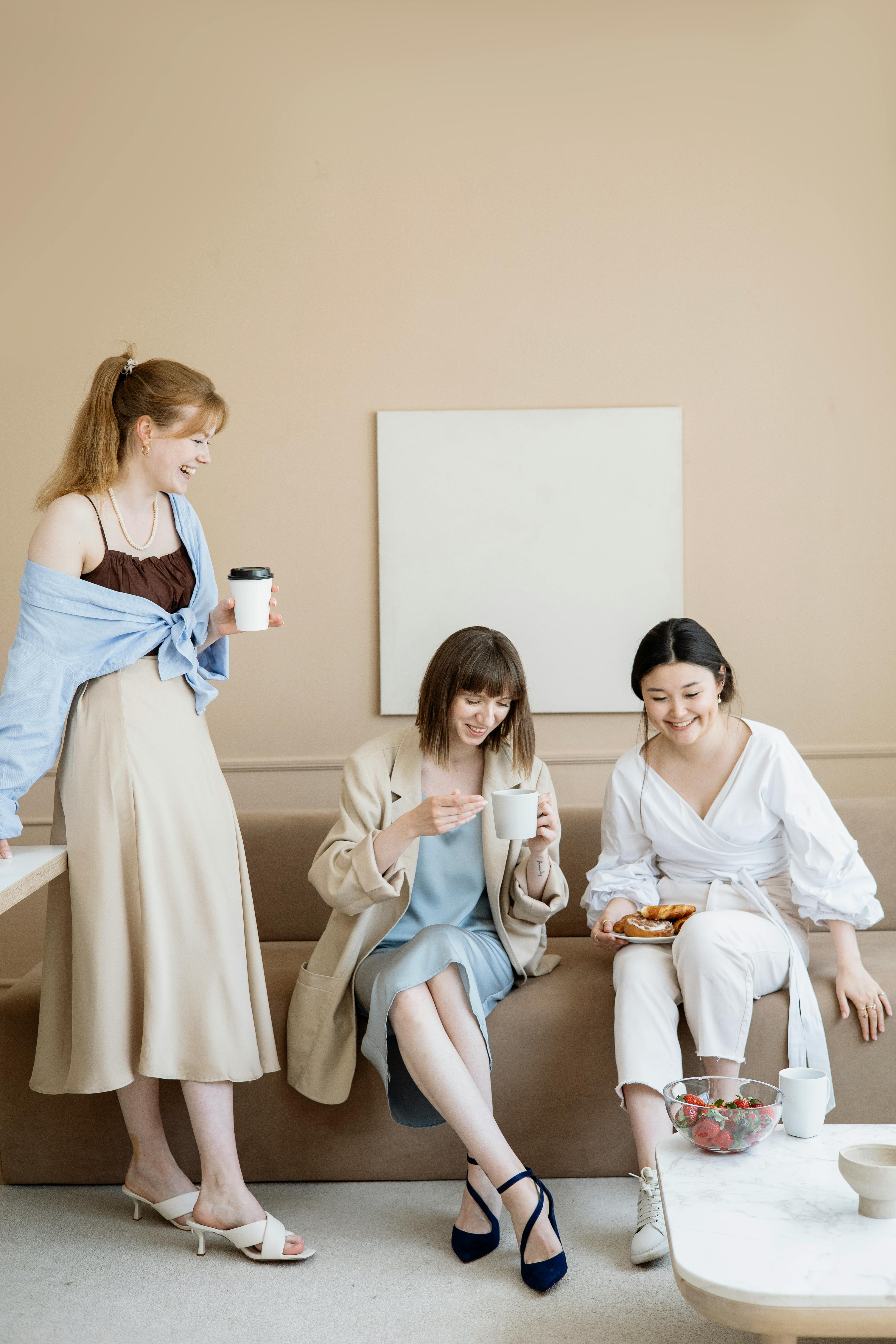 women having a snacks