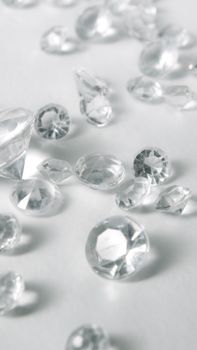 Amethyst Edelstein Investment