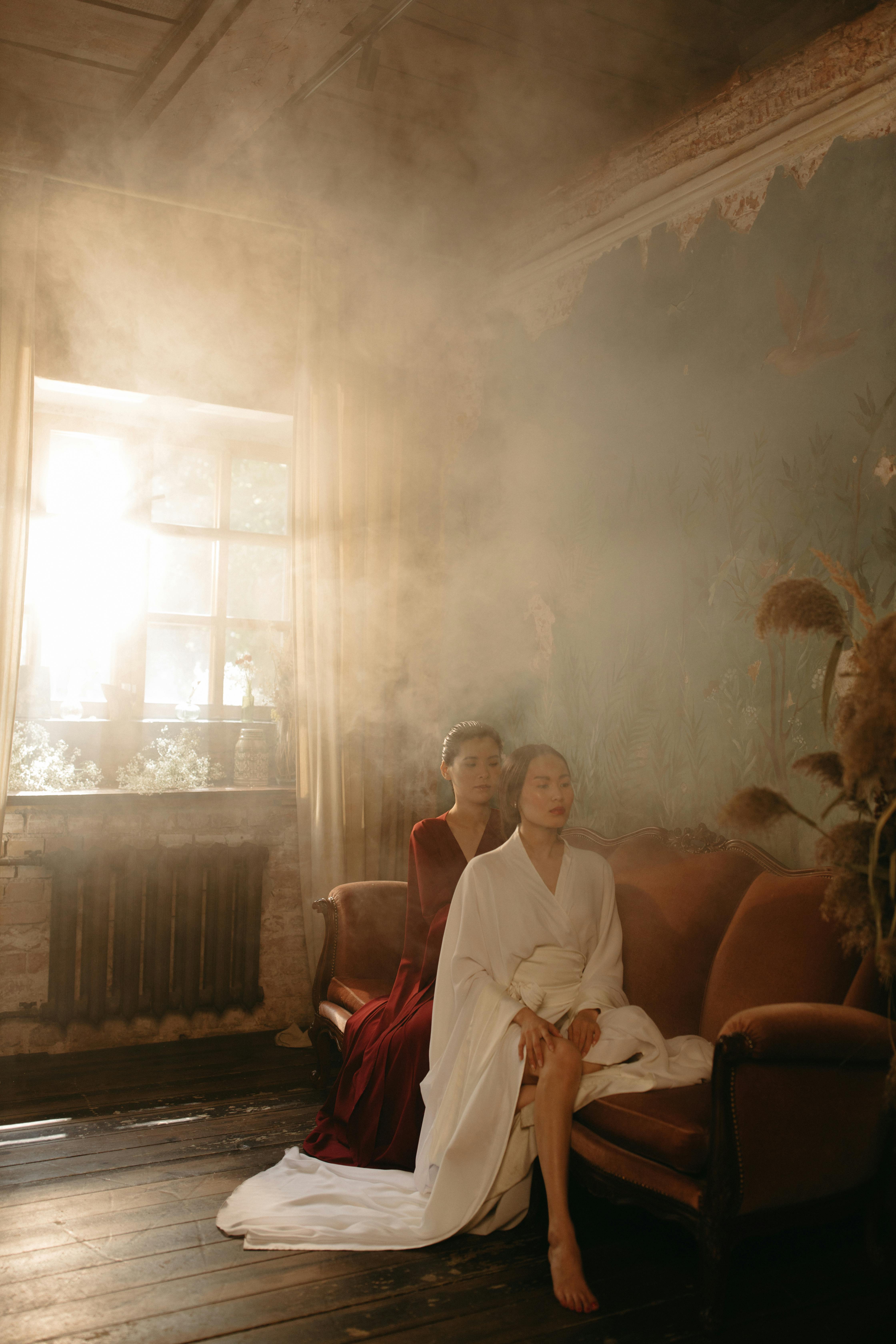 Photo by Yaroslav Shuraev